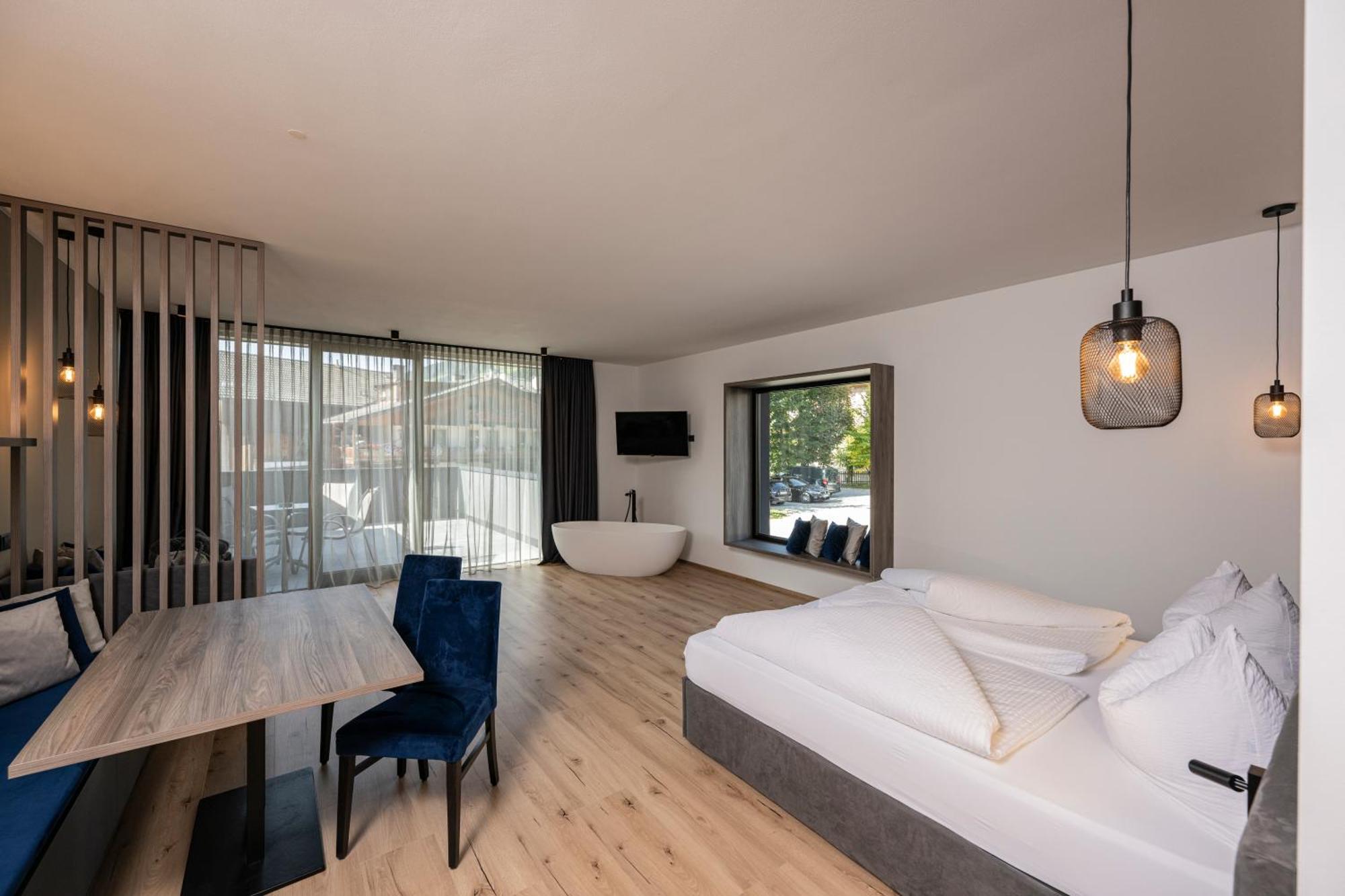 Montanaris Alpine - Active - Relax Hotel Villabassa Exterior foto
